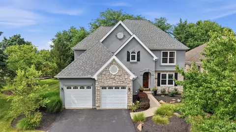 7160 Eagles Wing Dr, West Chester, OH 45069