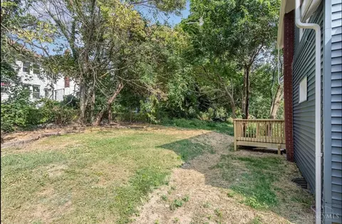 Exterior - 1331 Beech Ave, Cincinnati, OH 45205 photo 7 of 8
