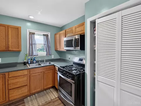 922 Chamberlain Ave, Lincoln Heights, OH 45215 photo 7