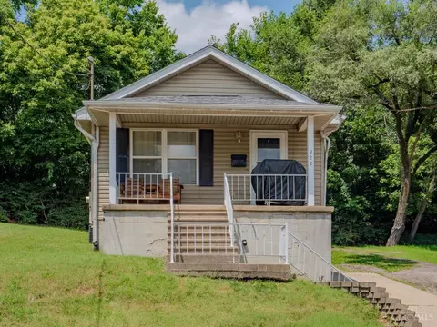 922 Chamberlain Ave, Lincoln Heights, OH 45215 photo 1