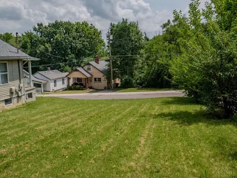 922 Chamberlain Ave, Lincoln Heights, OH 45215 photo 20