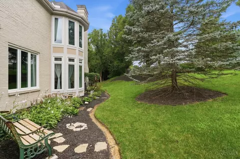 795 Windings Ln, Cincinnati, OH 45220 photo 70