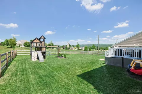 Exterior - 10545 Franklin Dr, Harrison, OH 45030 photo 6 of 12