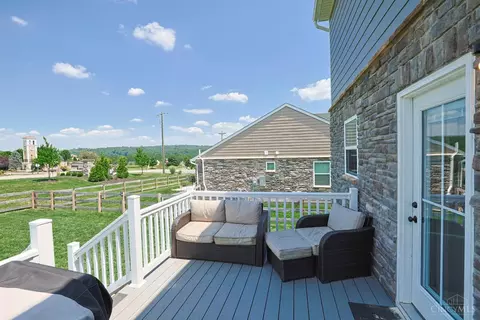 Exterior - 10545 Franklin Dr, Harrison, OH 45030 photo 4 of 12