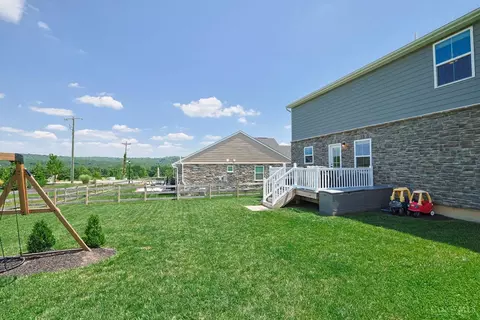 Exterior - 10545 Franklin Dr, Harrison, OH 45030 photo 11 of 12