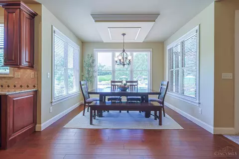 Dining - 8180 Keller Rd, Cincinnati, OH 45243 photo 4 of 5