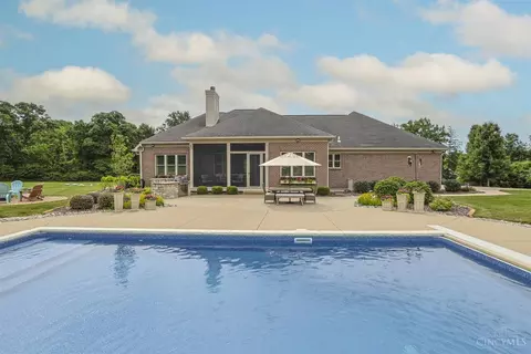 Exterior - 8180 Keller Rd, Cincinnati, OH 45243 photo 7 of 17