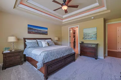 Bedroom - 8180 Keller Rd, Cincinnati, OH 45243 photo 2 of 4