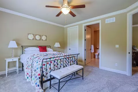 Bedroom - 8180 Keller Rd, Cincinnati, OH 45243 photo 4 of 4