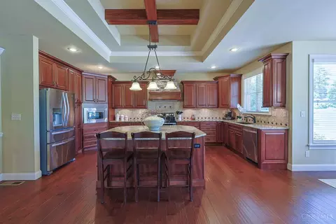 Kitchen - 8180 Keller Rd, Cincinnati, OH 45243 photo 1 of 7
