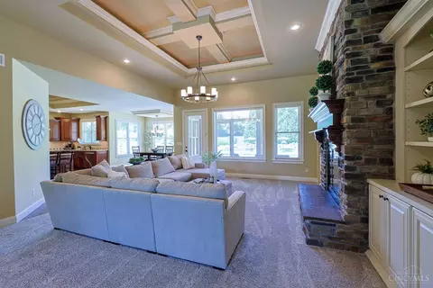 Living - 8180 Keller Rd, Cincinnati, OH 45243 photo 1 of 6