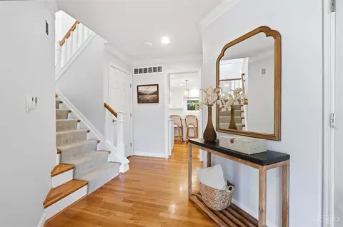 Entry Way - 8060 Ashley View Dr, Cincinnati, OH 45227 photo 4 of 4