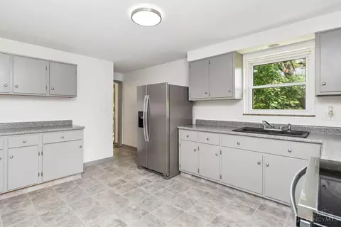 Kitchen - 333 Main St, Mount Orab, OH 45154 photo 1 of 6