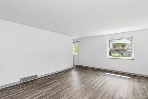 Living - 333 Main St, Mount Orab, OH 45154 photo 7 of 8