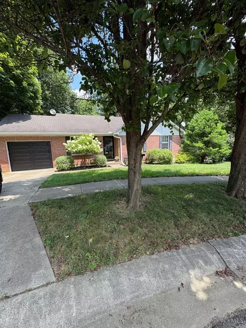 510 Navaho Dr, Loveland, OH 45140
