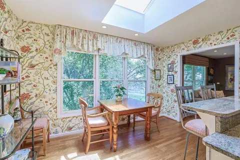 Dining - 1603 Mcmillan St, Cincinnati, OH 45206 photo 4 of 5