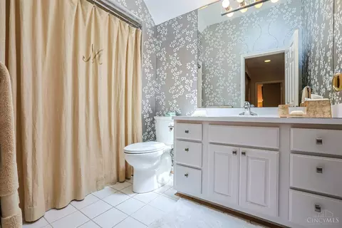 Bath - 1603 Mcmillan St, Cincinnati, OH 45206 photo 3 of 3