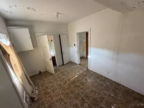 213 Beech St, Hillsboro, OH 45133 photo 4