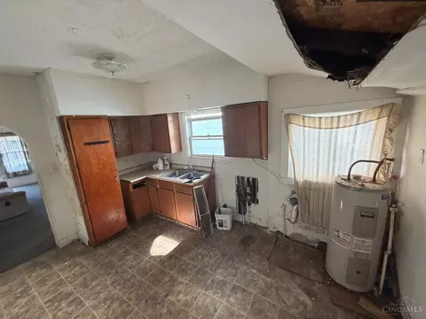 213 Beech St, Hillsboro, OH 45133 photo 3