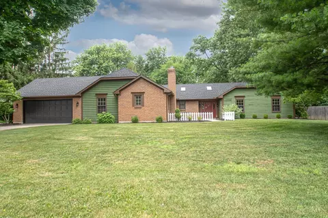 10035 Mallet Dr, Centerville, OH 45458 photo 1