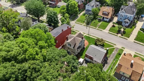 View/Area - 564 Considine Ave, Cincinnati, OH 45205 photo 7 of 7