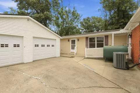 856 Marion Ave, Hamilton Township, OH 45039 photo 7