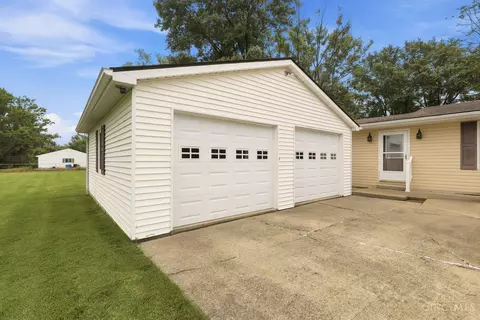 856 Marion Ave, Hamilton Township, OH 45039 photo 6