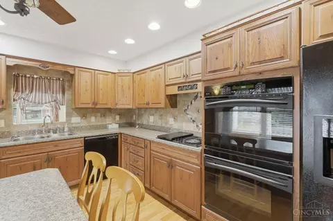856 Marion Ave, Hamilton Township, OH 45039 photo 25