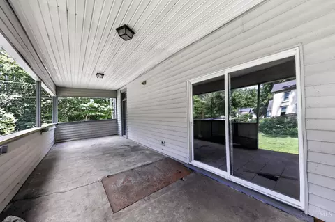 Exterior - 6718 Ledge St, Cincinnati, OH 45227 photo 2 of 3