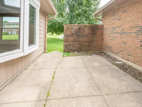 291 Jonathan Ct, Cincinnati, OH 45255 photo 23