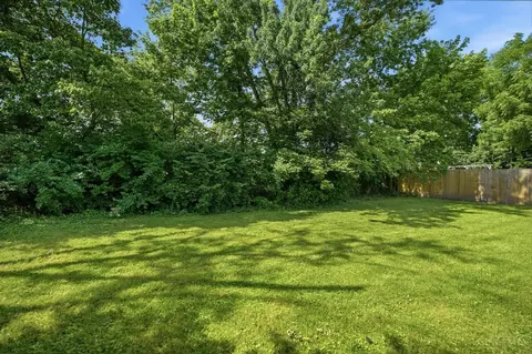 Exterior - 131 Brookhaven Ave, Woodlawn, OH 45215 photo 6 of 7