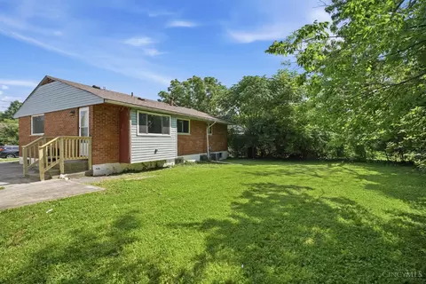 Exterior - 131 Brookhaven Ave, Woodlawn, OH 45215 photo 4 of 7
