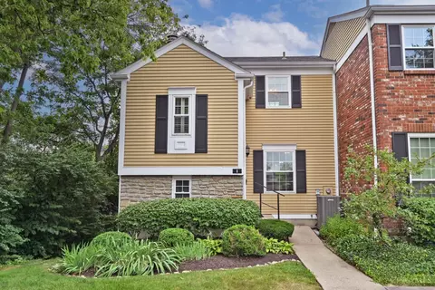 1 Wildwood Dr, Fairfield, OH 45014