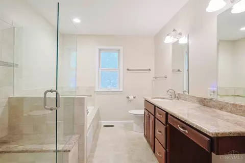 4161 James Dr, Cincinnati, OH 45245 photo 26