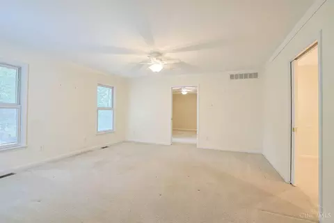 4161 James Dr, Cincinnati, OH 45245 photo 28