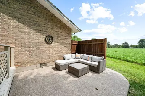 624 Bourbon St, Blanchester, OH 45107 photo 30