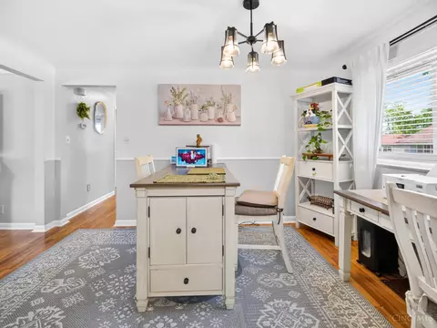 Dining - 9326 Ranchill Dr, Cincinnati, OH 45231 photo 3 of 4