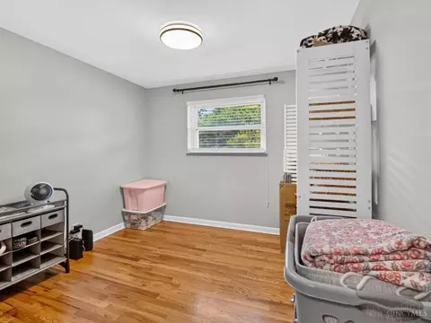 Bedroom - 9326 Ranchill Dr, Cincinnati, OH 45231 photo 6 of 6