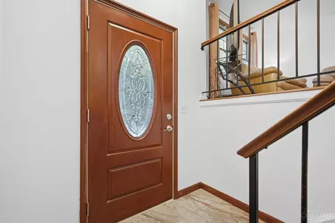 904 Beechmeadow Ln, Cincinnati, OH 45238 photo 4