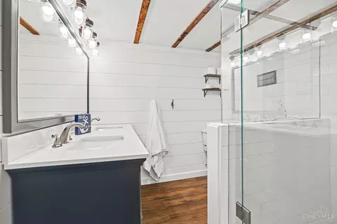 Bath - 1607 Krylon Dr, Reading, OH 45215 photo 1 of 2