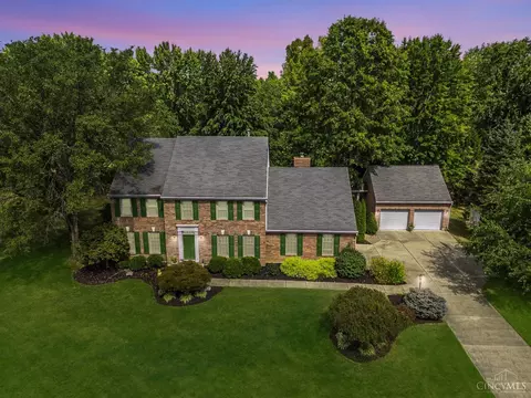 10070 Carrousel Ct, Symmes Twp, OH 45140