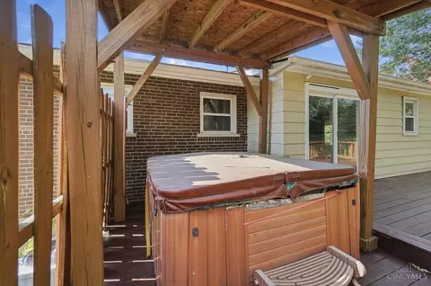 Exterior - 1800 Keith Dr, Reading, OH 45215 photo 11 of 23