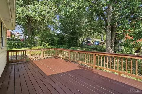 Exterior - 1800 Keith Dr, Reading, OH 45215 photo 7 of 23