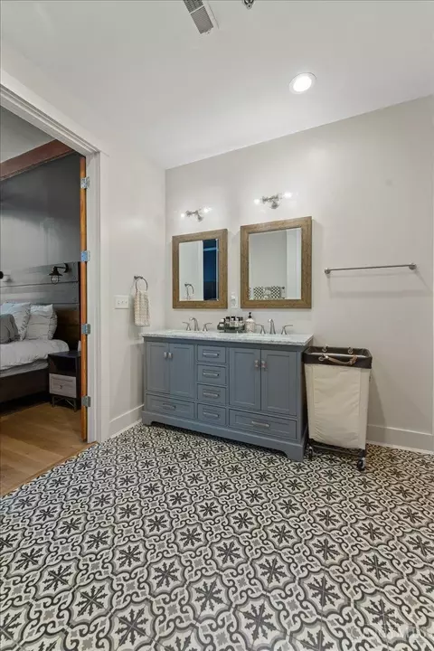 26 Sixth St, Cincinnati, OH 45202 photo 31