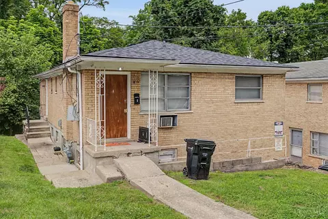 833 Seton Ave, Cincinnati, OH 45205