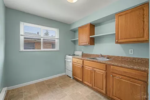 837 Seton Ave, Cincinnati, OH 45205 photo 16