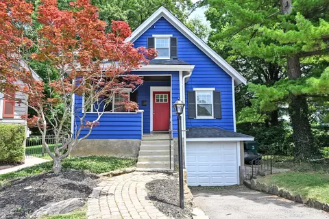 3559 Rawson Pl, Cincinnati, OH 45209