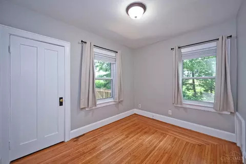 Bedroom - 3559 Rawson Pl, Cincinnati, OH 45209 photo 1 of 7