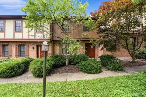 2677 Montana Ave, Cincinnati, OH 45211