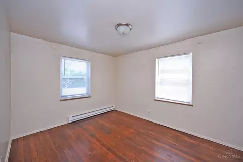 Bedroom - 24 Gahl Ter, Reading, OH 45215 photo 1 of 3